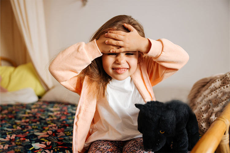 عفونت های ویروسی و باکتریایی و... می توانند باعث تب بدون علامت در کودکان شوند. 